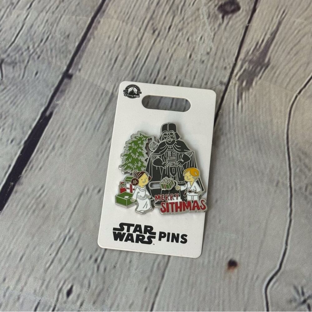 Disney Parks Merry Sithmas Star Wars Pin